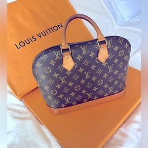 AUTHENTIC Louis Vuitton Alma Monogram Hand Bag
